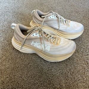 Hoka Bondi 8
